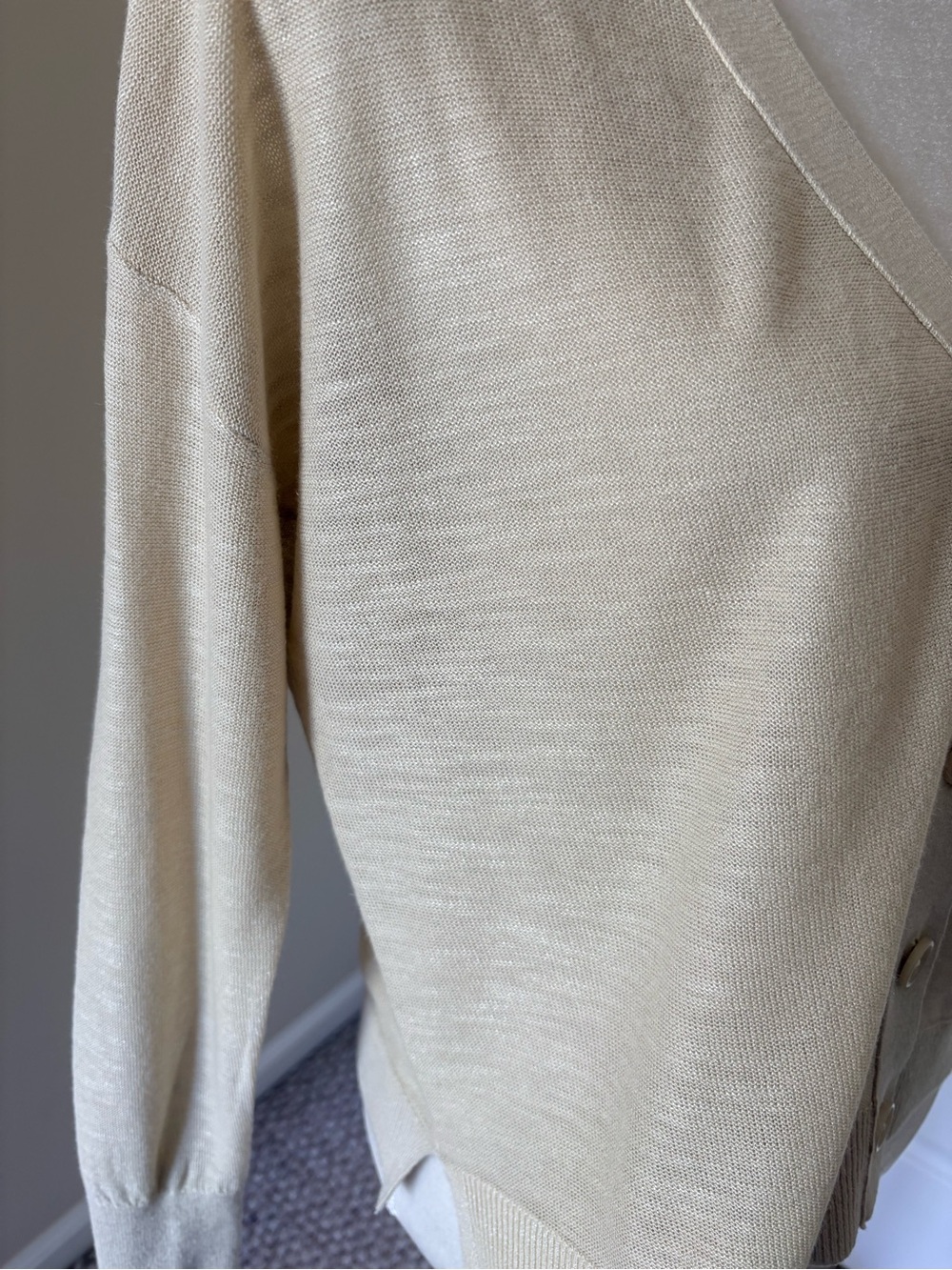 NWT Loft Classic V-Neck Button-Front Cardigan - Cream Small